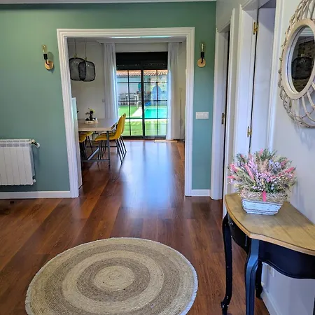 Con Piscina A 5 Minutos De La Playa