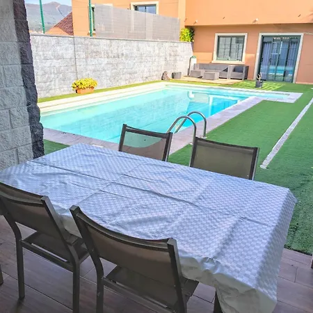 Tatil Evi Con Piscina A 5 Minutos De La Playa Vilagarcia de Arousa
